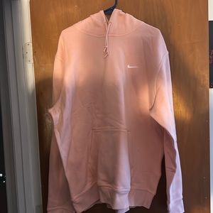 nike sweatshirt